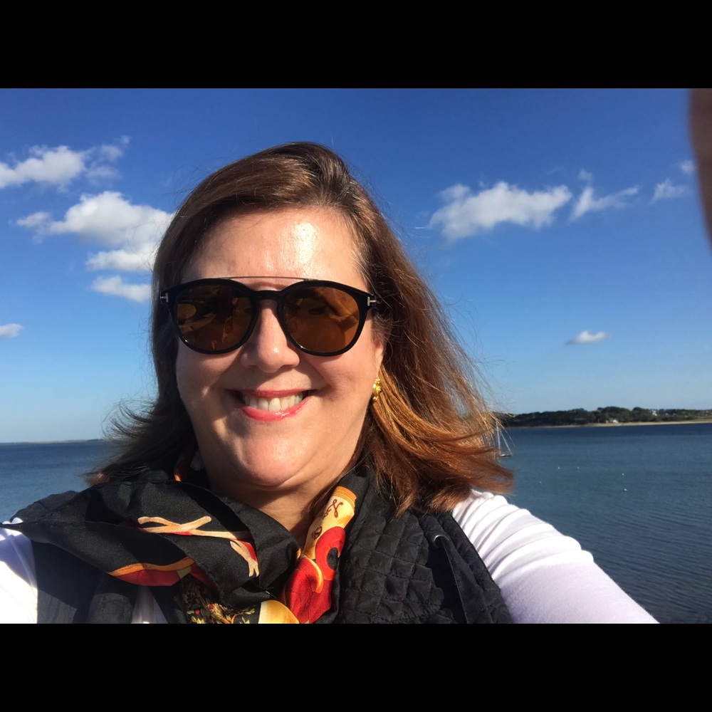 Meet your Posher, Deanna